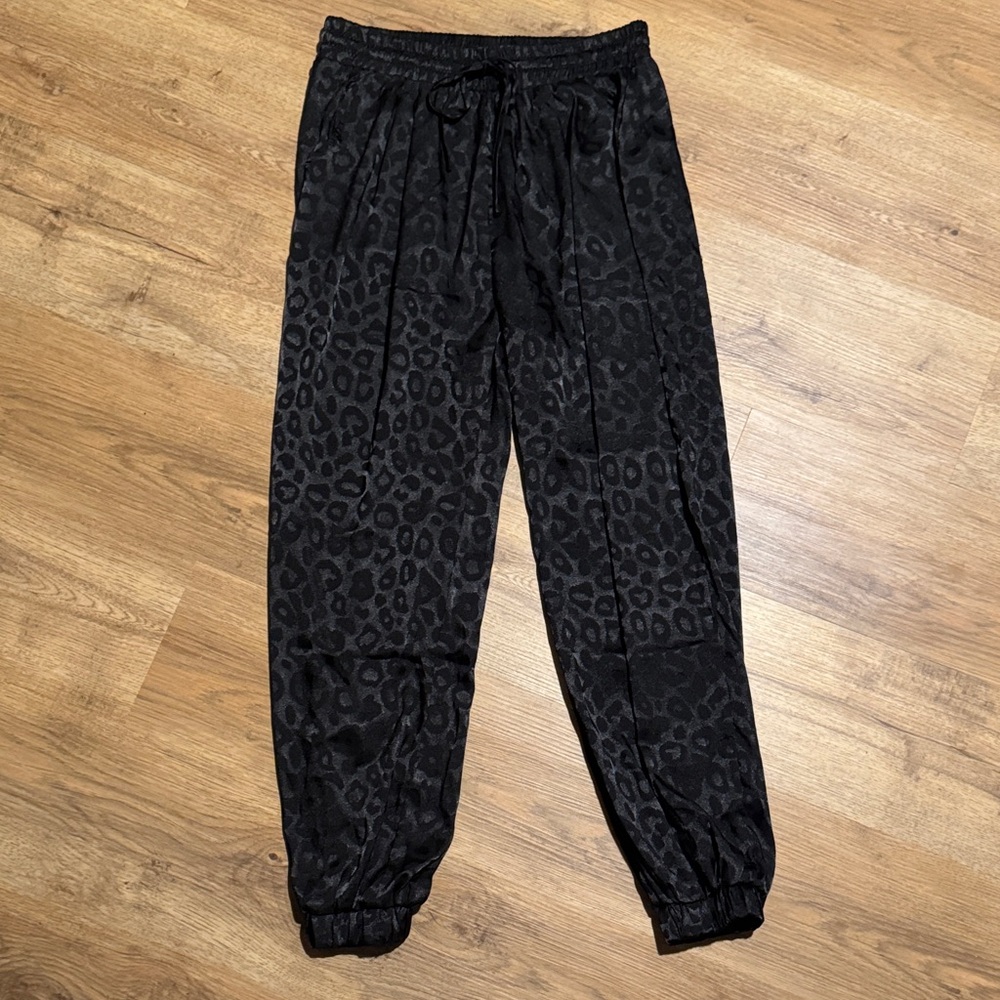 Glam Charcoal Black Textured Jogger Pants